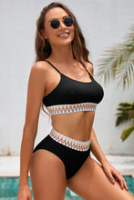 White Textured Contrast Banding Bikini High Waist 2pcs Swimsuit