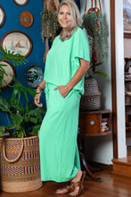Black Textured Batwing Sleeve Tee Wide Leg Pants Plus Size Set