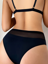Women's Sexy Mesh Triangle Pants Transparent And Traceless Antibacterial Underwear